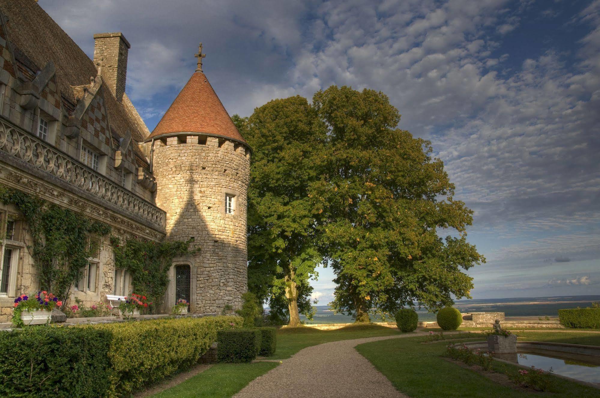 Hattonchatel Chateau & Restaurant La Table Du Chateau Exteriör bild
